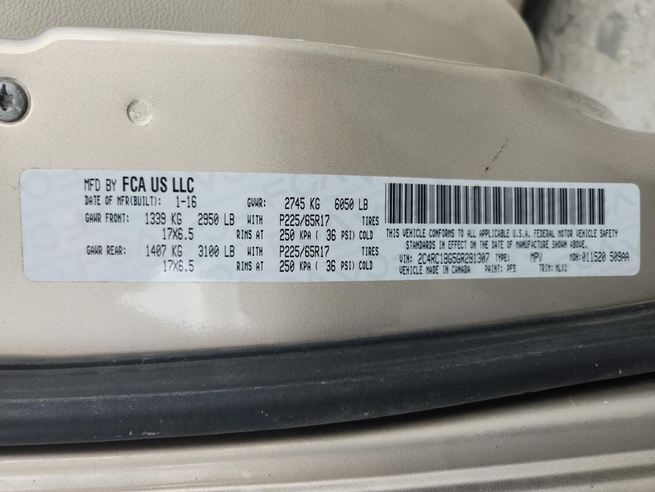 2016 Chrysler Town & Country Touring VIN: 2C4RC1BG5GR281307 Lot: 64952075