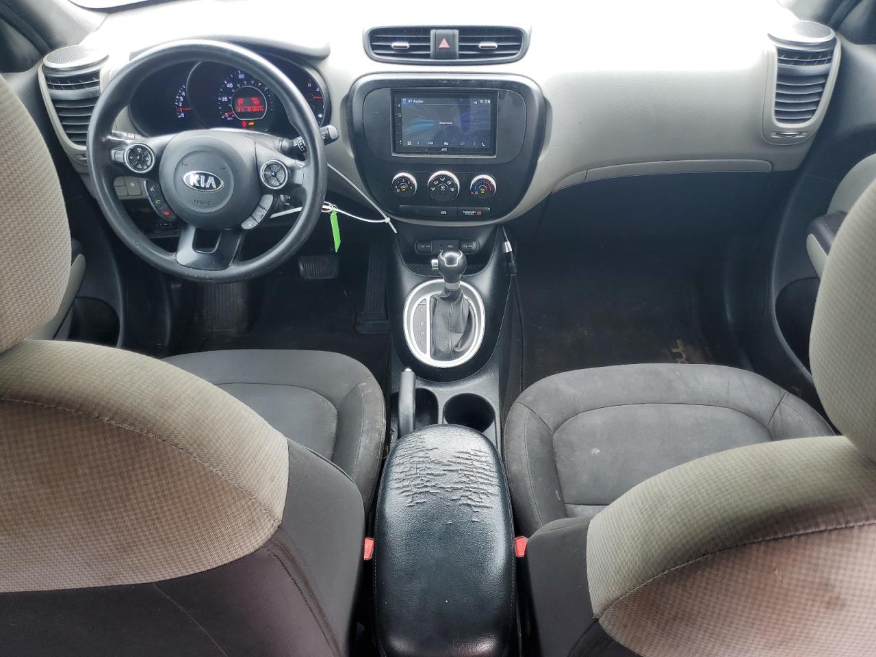 2016 Kia Soul VIN: KNDJN2A25G7400820 Lot: 64207075