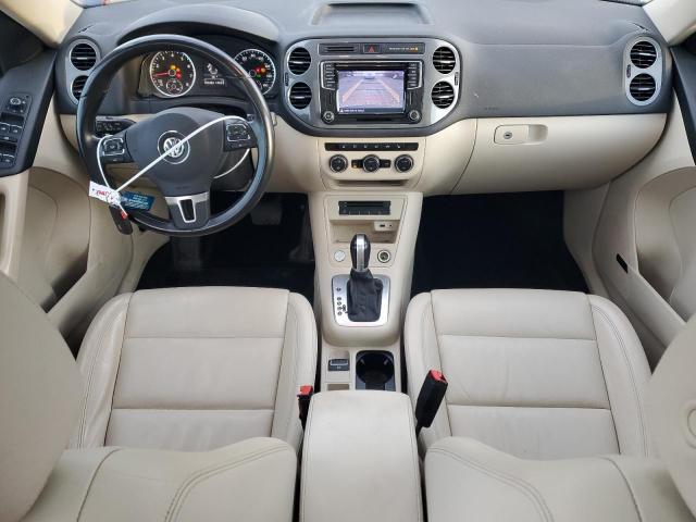 Parquets VOLKSWAGEN TIGUAN 2016 Granatowy