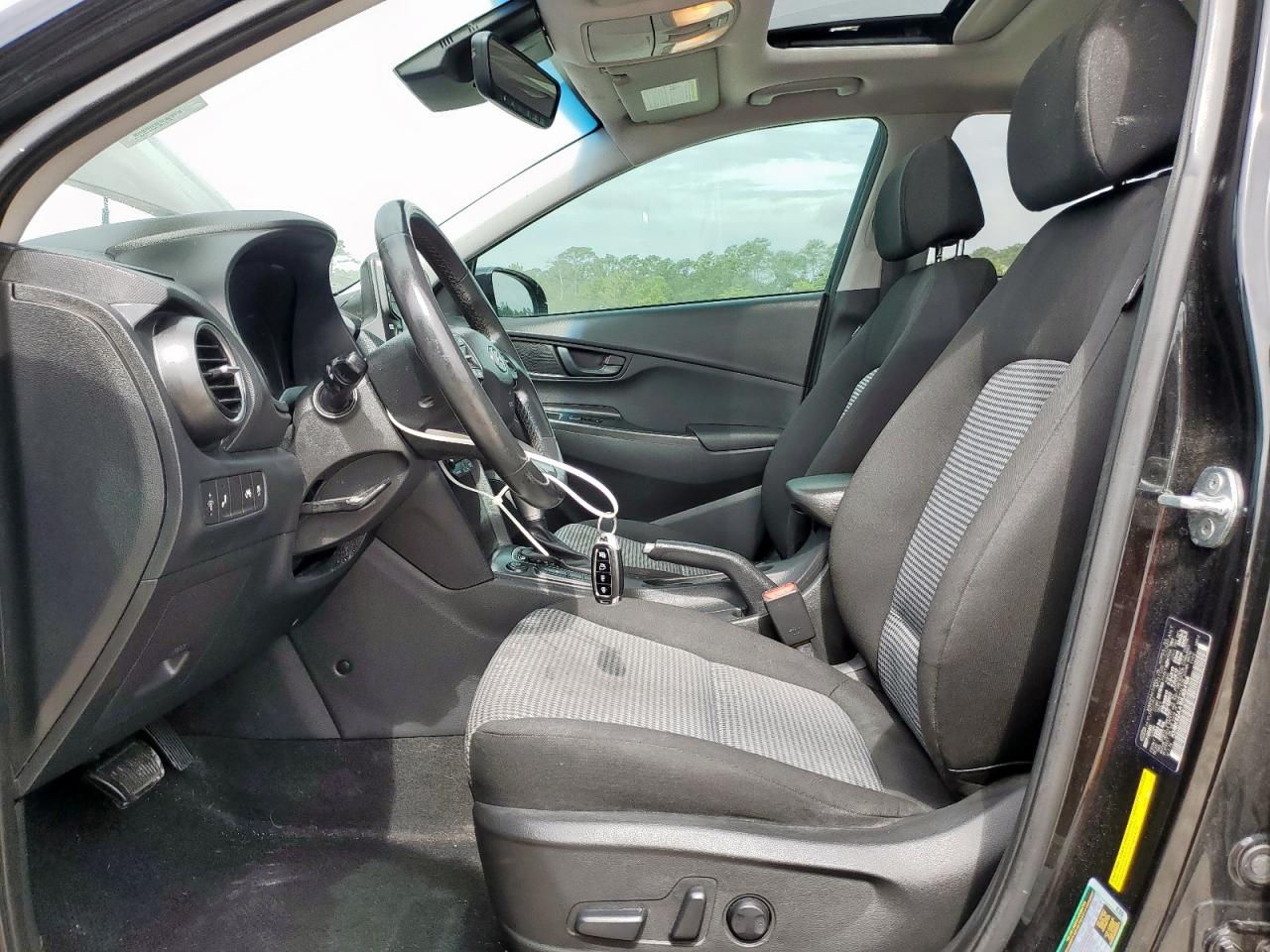 2021 Hyundai Kona Sel Plus VIN: KM8K62AA1MU654168 Lot: 63581235