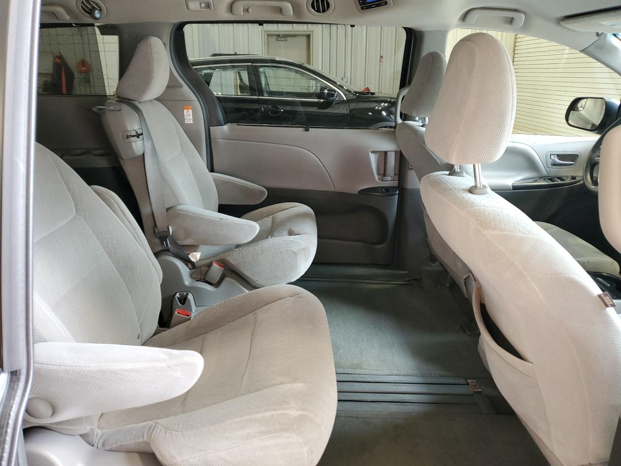 2015 Toyota Sienna Le VIN: 5TDKK3DC2FS534924 Lot: 65187265