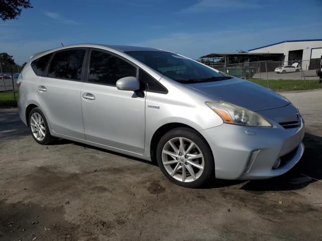  TOYOTA PRIUS 2013 Серебристый