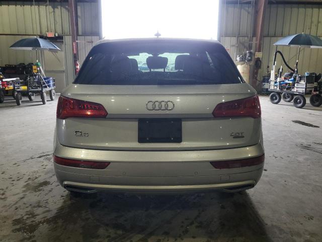  AUDI Q5 2018 Srebrny