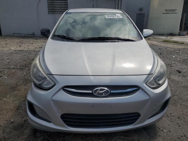 Hatchbacks HYUNDAI ACCENT 2016 Srebrny