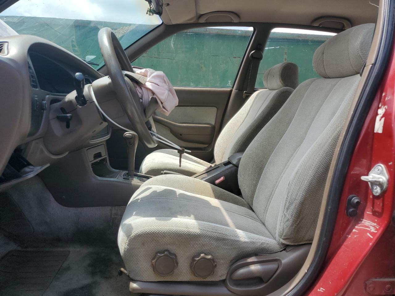 1994 Toyota Camry Le VIN: 4T1SK12E1RU387810 Lot: 62568425