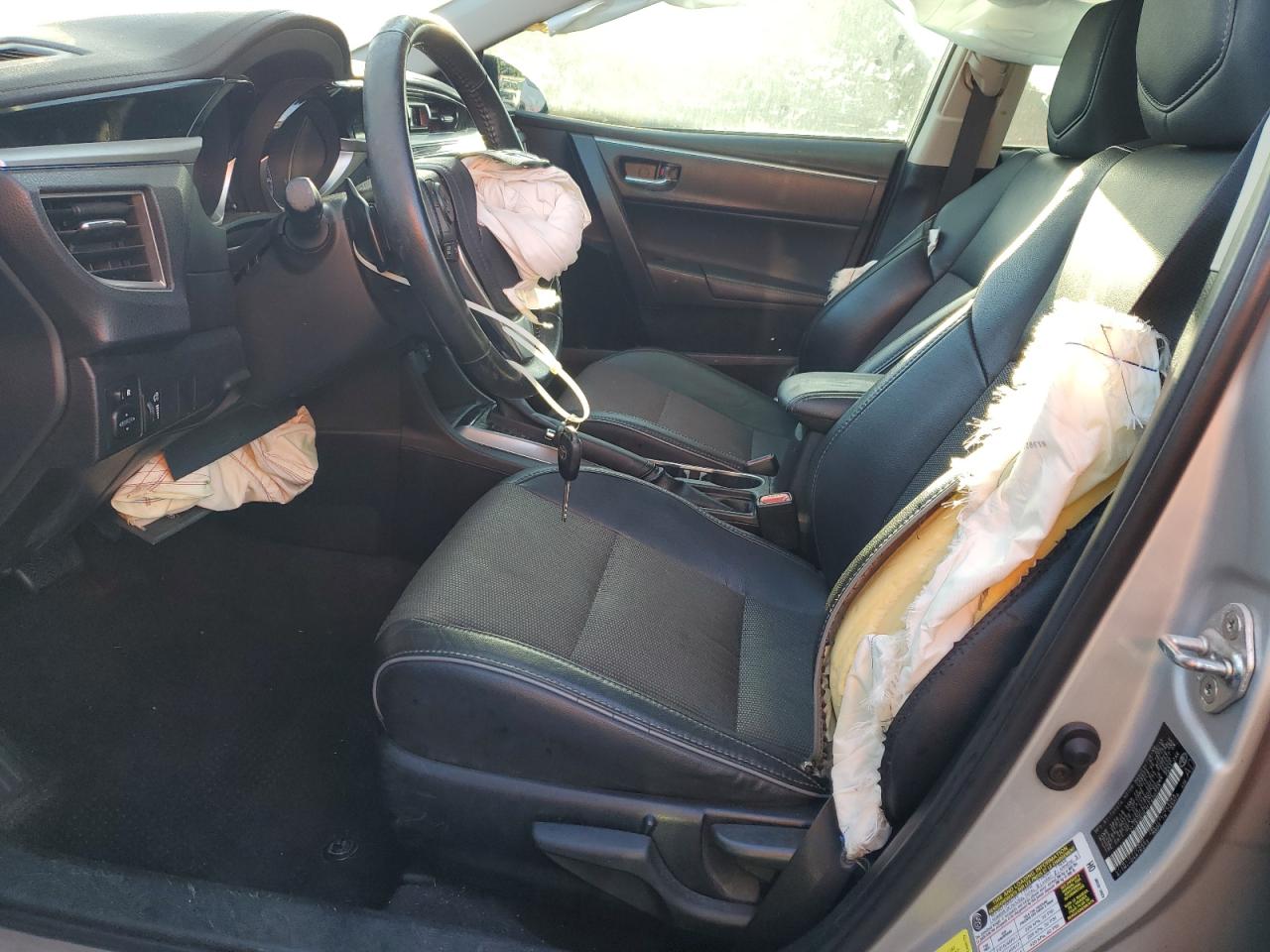 2015 Toyota Corolla L VIN: 2T1BURHE3FC420772 Lot: 64905665
