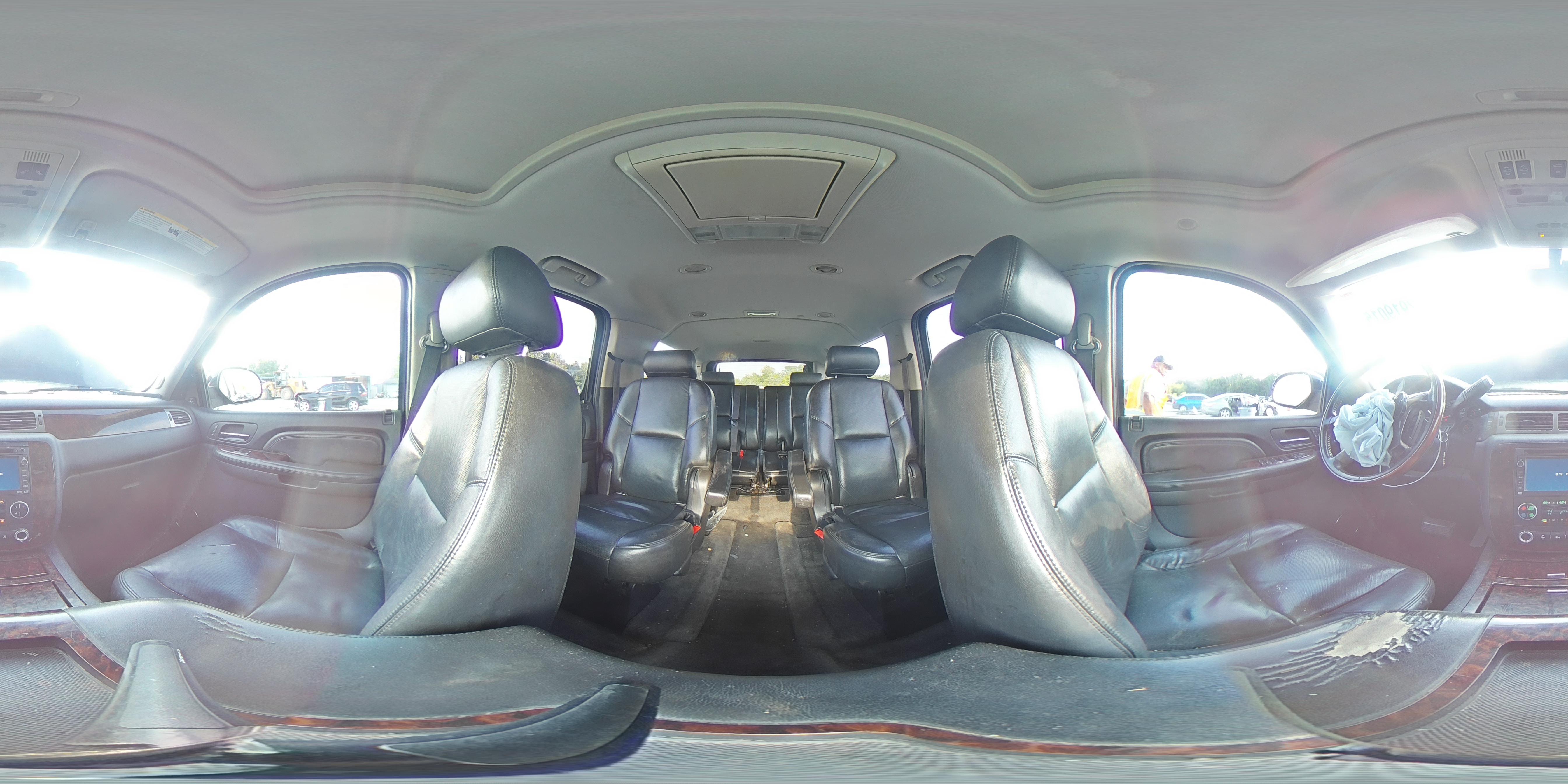 2009 GMC Yukon Xl Denali VIN: 1GKFK06269R300913 Lot: 62919015
