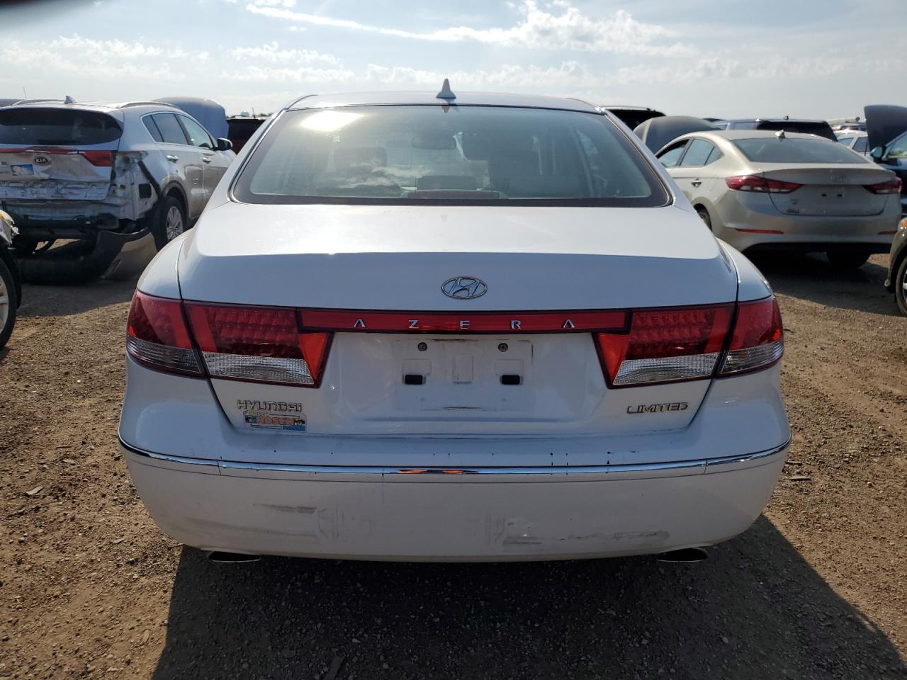 2009 Hyundai Azera Se VIN: KMHFC46F99A370581 Lot: 63080005
