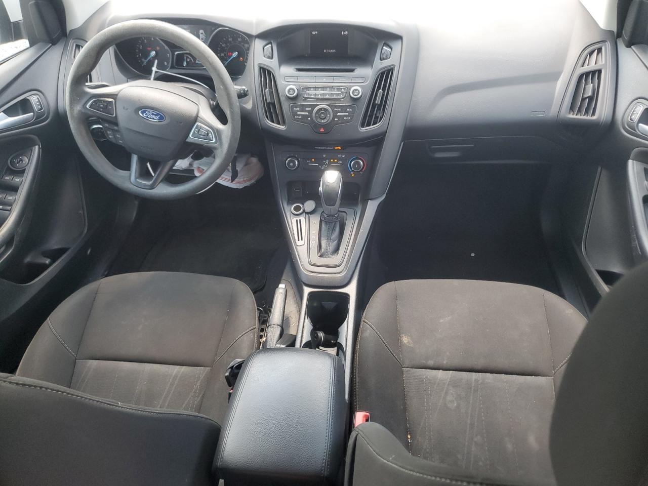 2015 Ford Focus Se VIN: 1FADP3K2XFL364324 Lot: 64502455