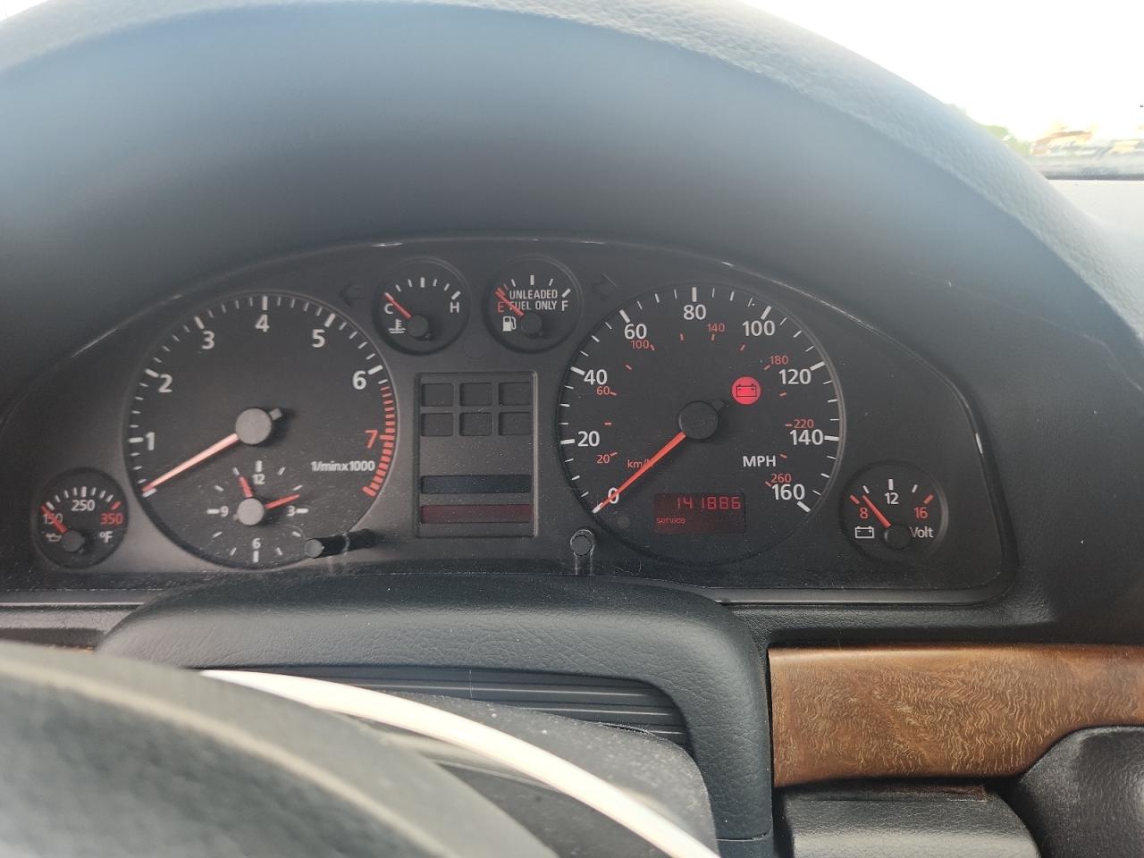 1999 Audi A4 2.8 Quattro VIN: WAUED28D2XA044600 Lot: 63762705