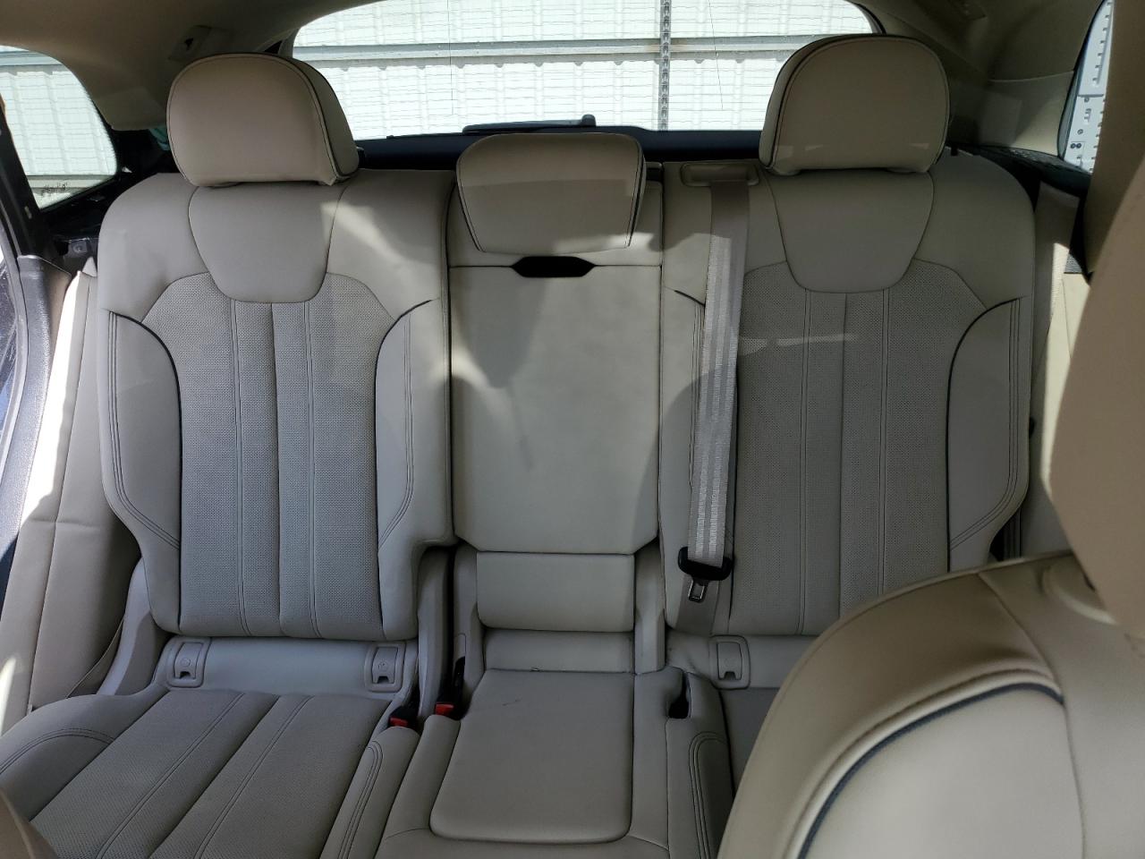 2024 Audi Q5 E Premium Plus 55 VIN: WA1E2BFY7R2007810 Lot: 64617175
