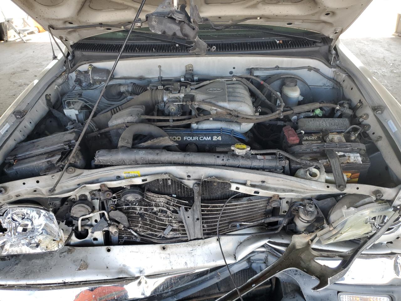 2004 Toyota Tacoma Xtracab VIN: 5TEWN72N24Z408549 Lot: 63462925