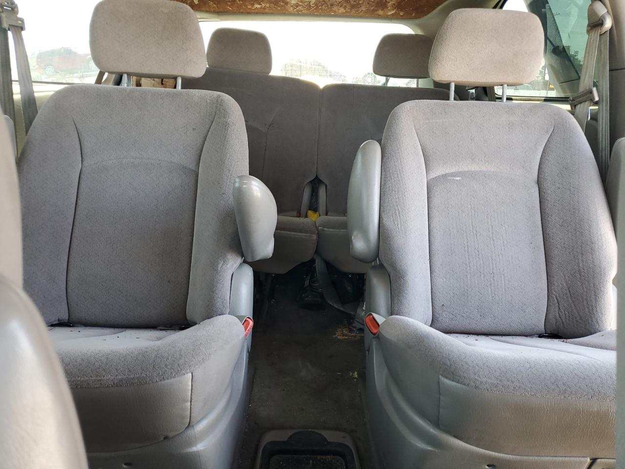 2003 Chrysler Town & Country Lx VIN: 2C4GP44L13R191413 Lot: 63715365