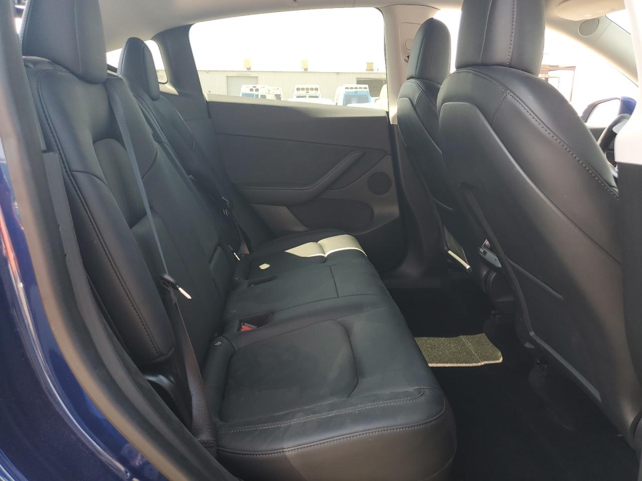 5YJYGDEE9MF060943 2021 Tesla Model Y
