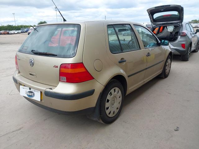 2002 VOLKSWAGEN GOLF TDI S