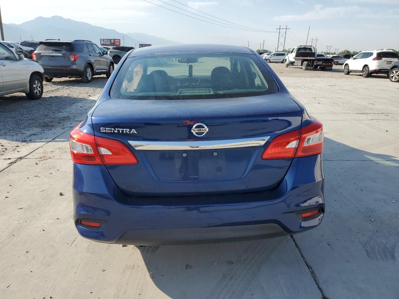 2017 Nissan Sentra S VIN: 3N1AB7AP0HY386992 Lot: 65206005