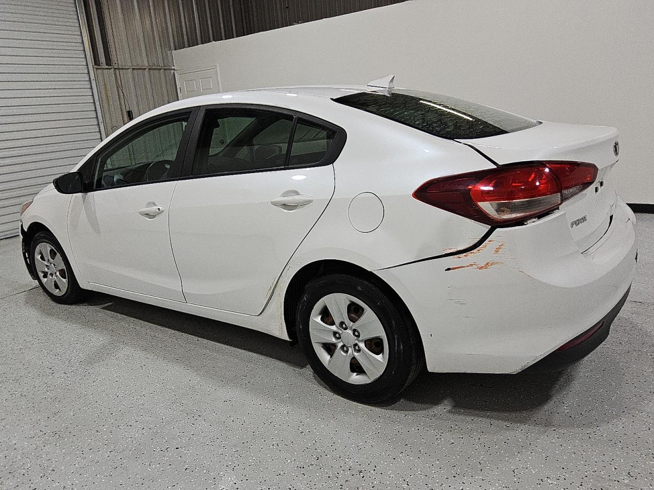 2018 Kia Forte Lx VIN: 3KPFL4A78JE219740 Lot: 62765015