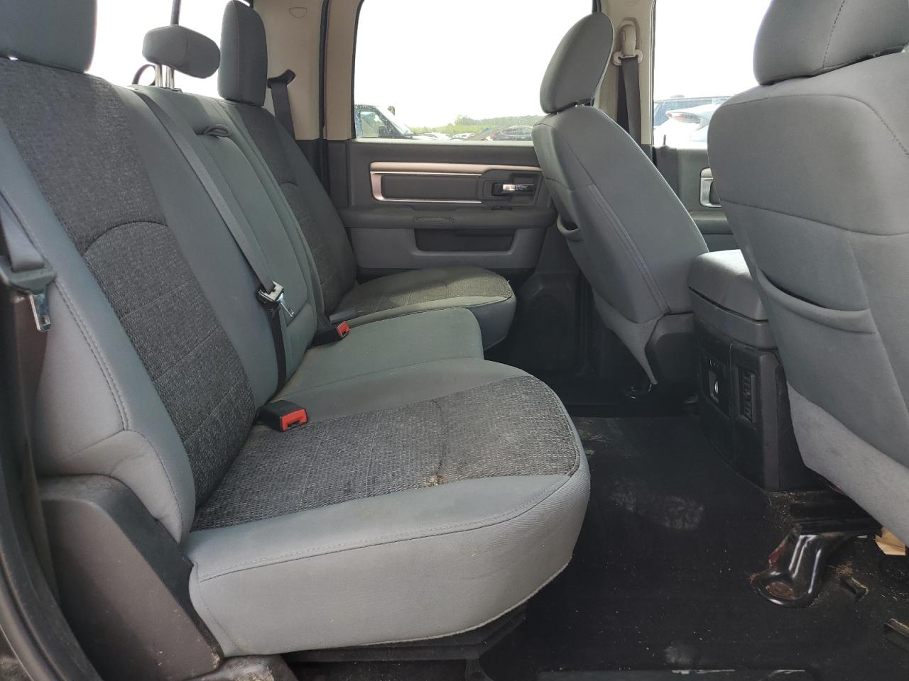 3c6rr7lgxjg197584 3C6RR7LGXJG197584 2018 Ram 1500 Slt