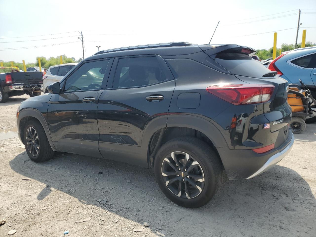 kl79mpsl9pb118006 KL79MPSL9PB118006 2023 Chevrolet Trailblazer Lt