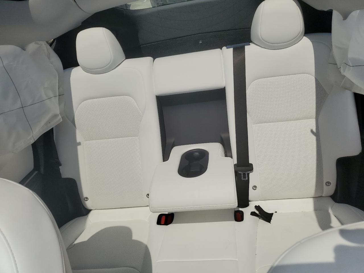 2026 Tesla Model Y VIN: 7SAYGDED6TA418862 Lot: 64355755