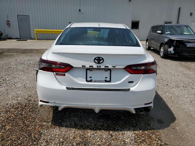  TOYOTA CAMRY 2024 Biały