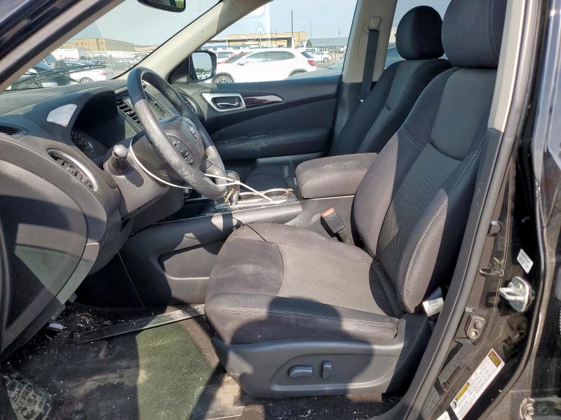  NISSAN PATHFINDER 2017 Czarny