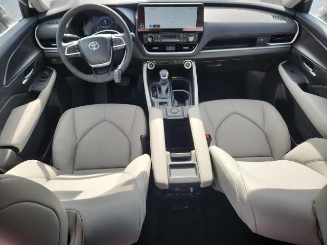  TOYOTA GRAND HIGH 2025 Белы