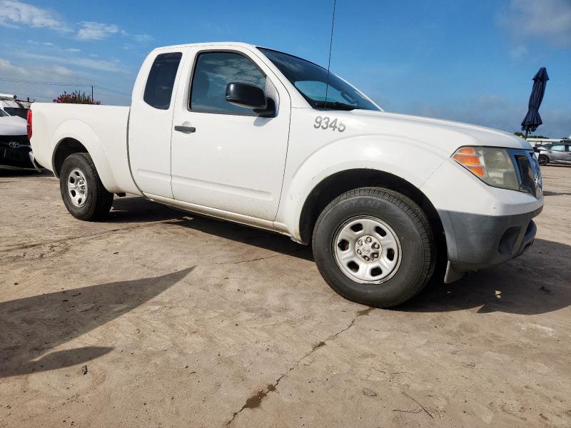 Pickups NISSAN FRONTIER 2014 White