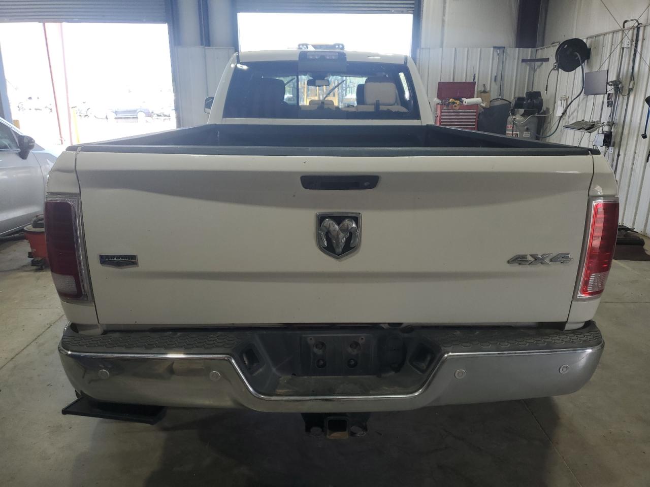 2016 Ram 3500 Laramie VIN: 3C63RRJLXGG377447 Lot: 65759655