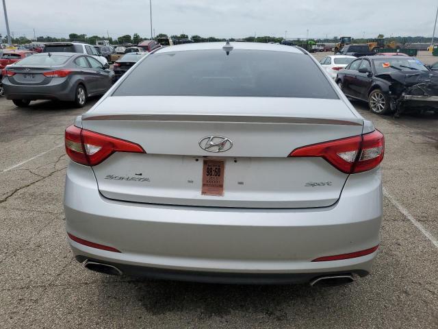 Sedans HYUNDAI SONATA 2015 Srebrny