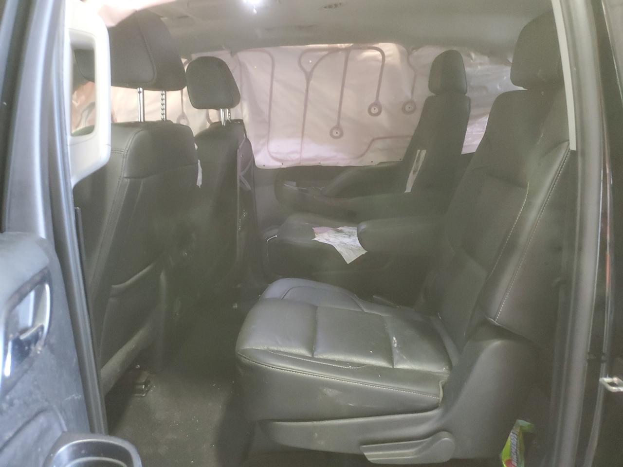 1gnskjkj8kr131049 1GNSKJKJ8KR131049 2019 Chevrolet Suburban K1500 Premier