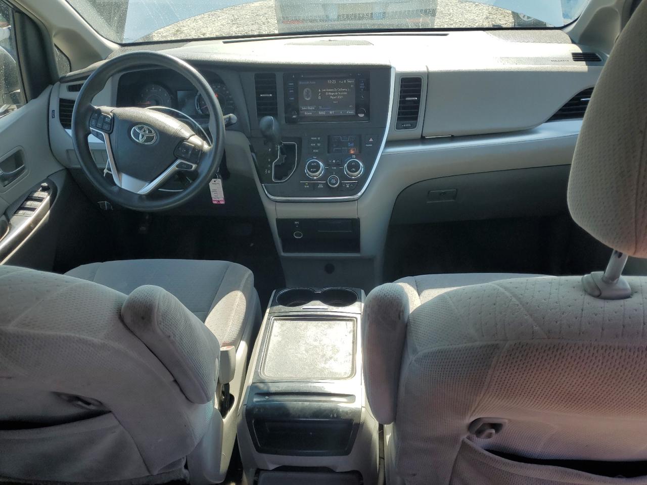 2015 Toyota Sienna Le VIN: 5TDKK3DC6FS612069 Lot: 62186665