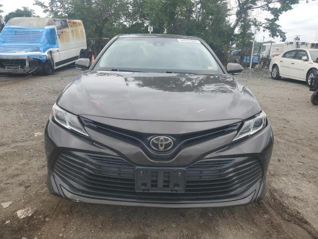  TOYOTA CAMRY 2018 Szary