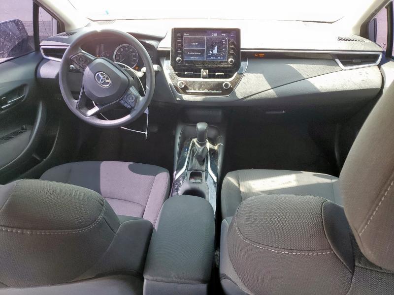  TOYOTA COROLLA 2022 Srebrny