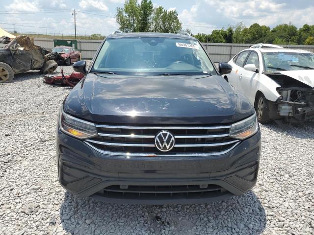  VOLKSWAGEN TIGUAN 2022 Черный