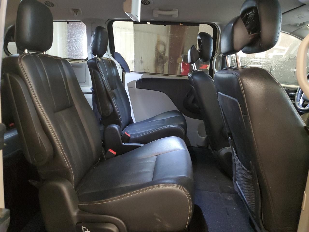 2014 Chrysler Town & Country Touring L VIN: 2C4RC1CG3ER409720 Lot: 64558245