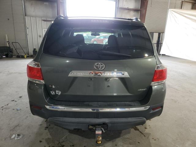 Parquets TOYOTA HIGHLANDER 2013 Zielony