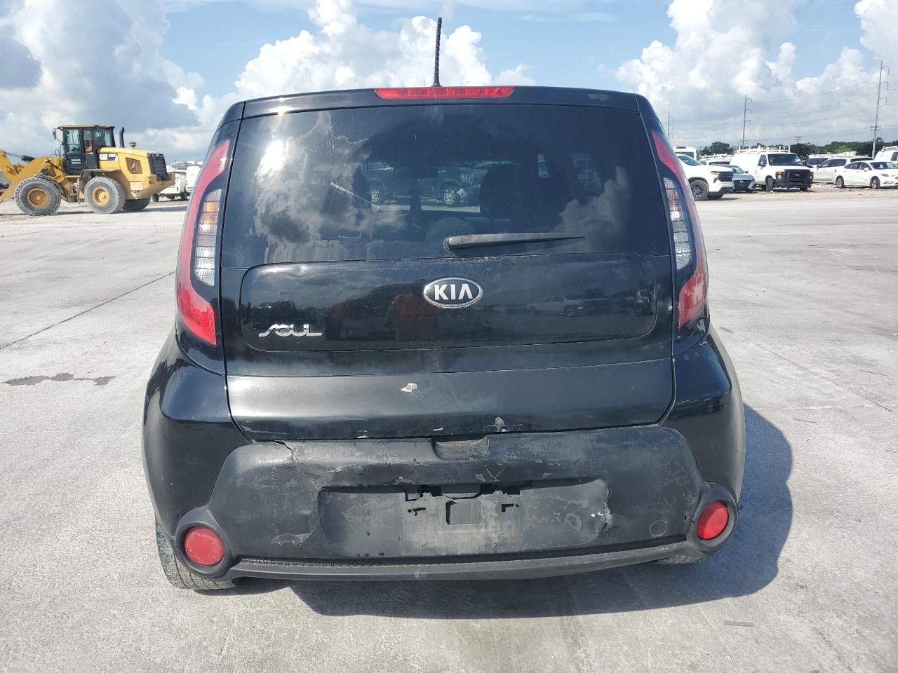 2015 Kia Soul + VIN: KNDJP3A50F7177465 Lot: 63912345