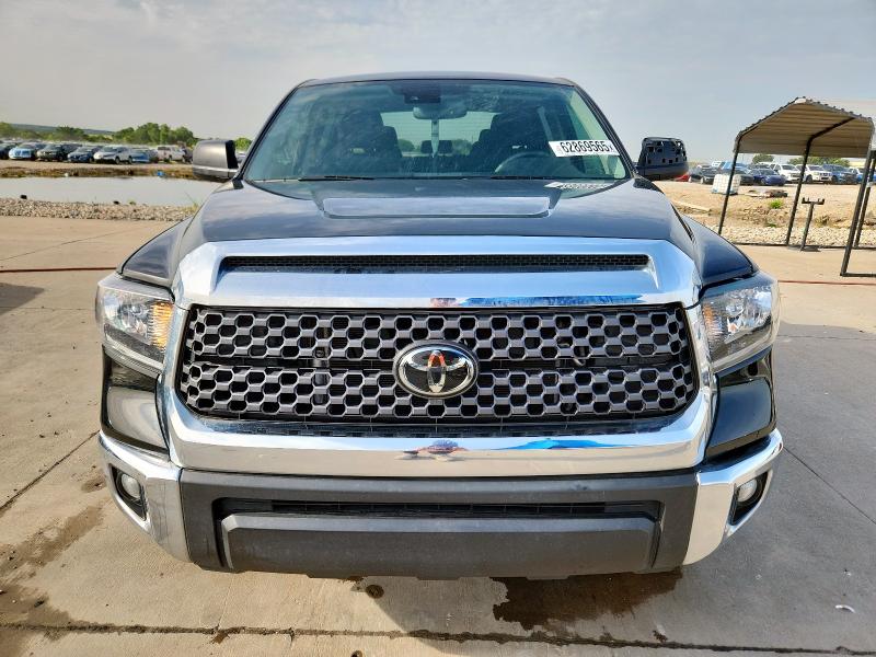  TOYOTA TUNDRA 2021 Czarny