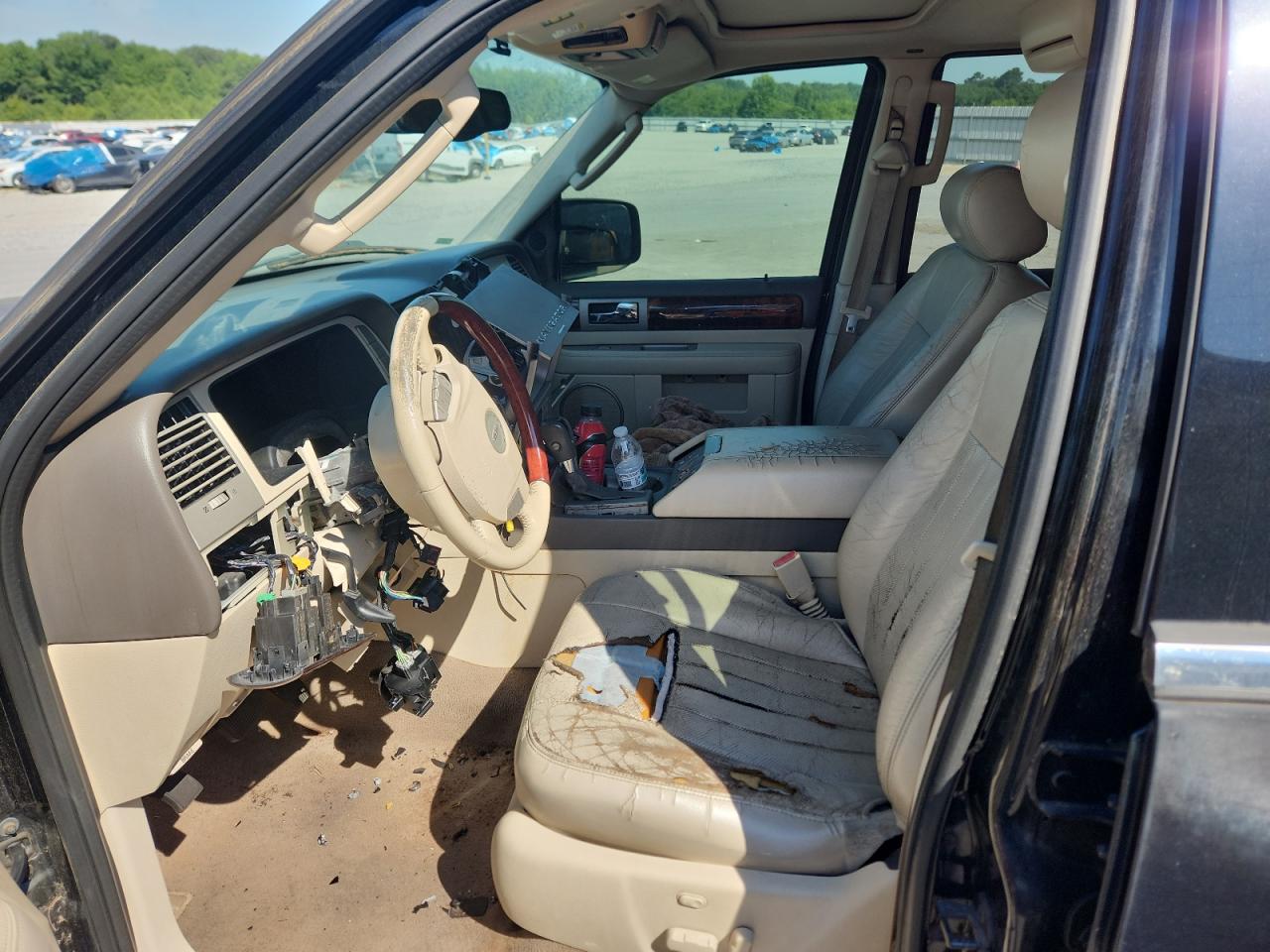 2004 Lincoln Navigator VIN: 5LMFU27R34LJ42483 Lot: 63316465