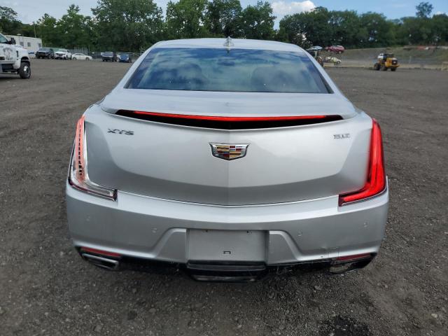  CADILLAC XTS 2019 Srebrny
