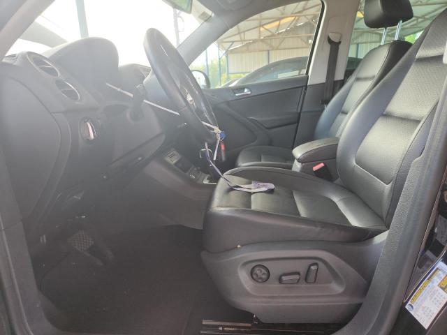  VOLKSWAGEN TIGUAN 2016 Black