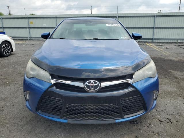  TOYOTA CAMRY 2016 Granatowy