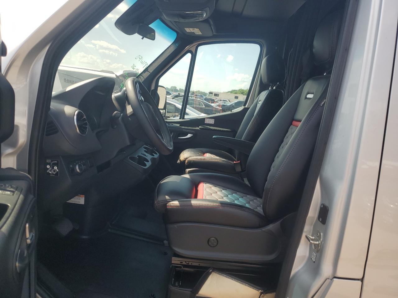 2022 Mercedes-Benz Sprinter 2500 VIN: W1X4EBVY8NP479036 Lot: 63023125