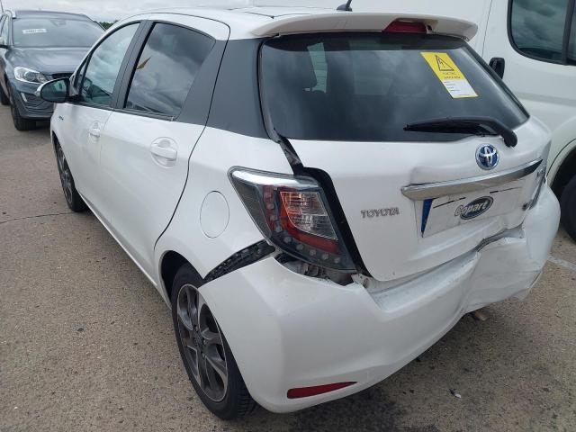 2014 TOYOTA YARIS HYBR