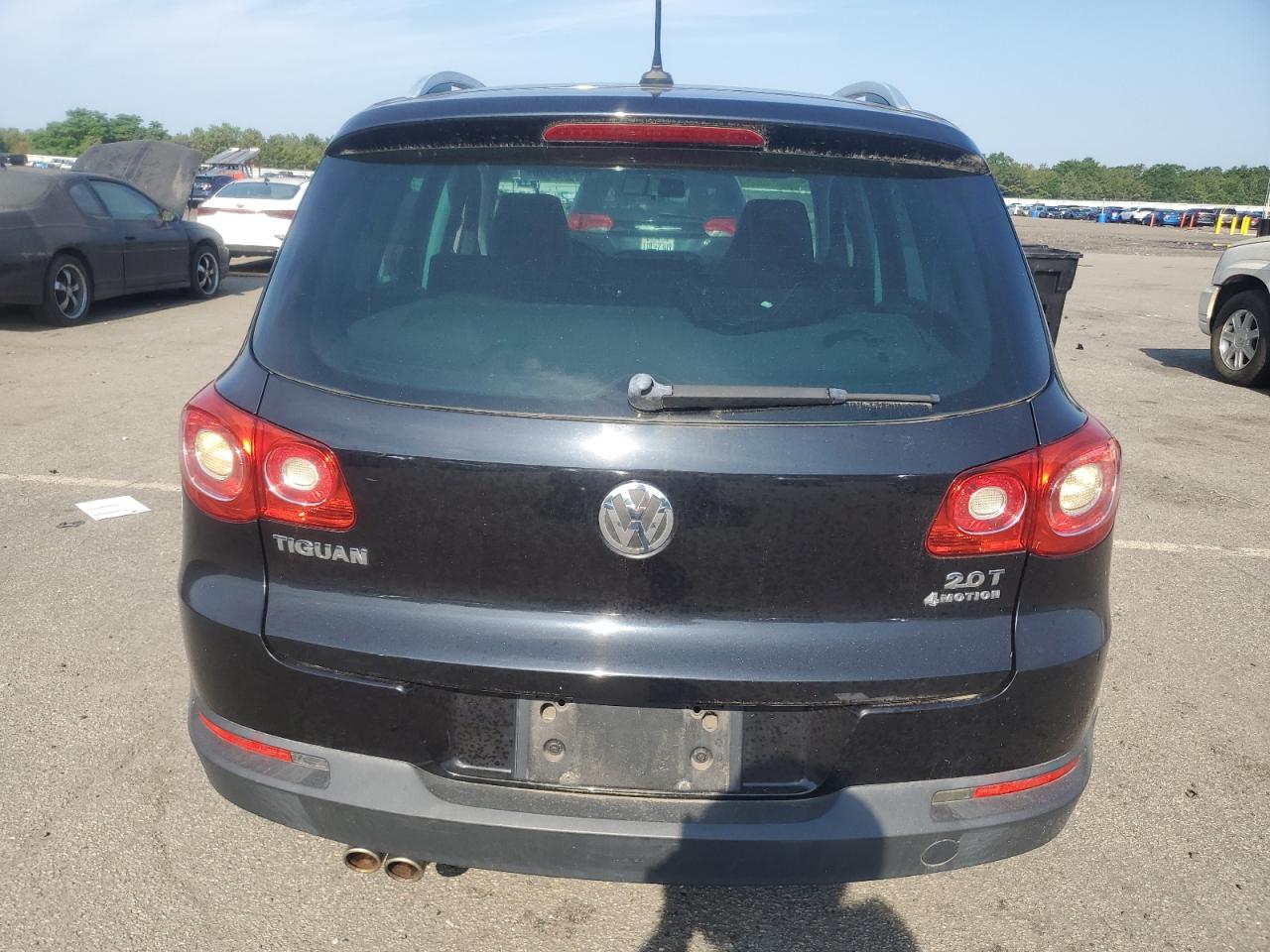 2010 Volkswagen Tiguan Se VIN: WVGBV7AX3AW524591 Lot: 63220595