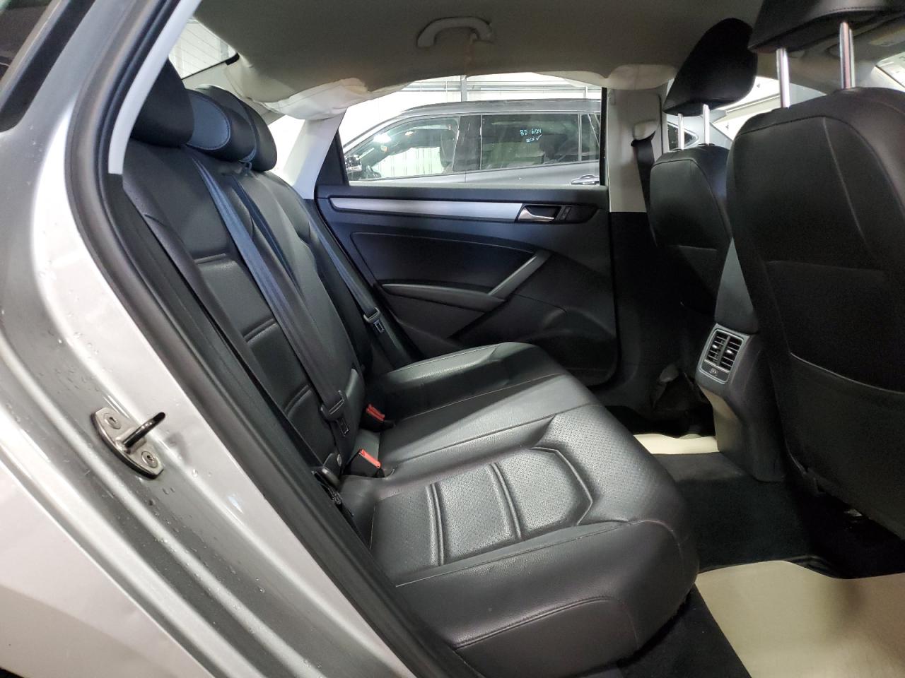 2013 Volkswagen Passat Se VIN: 1VWBP7A32DC124598 Lot: 63206565