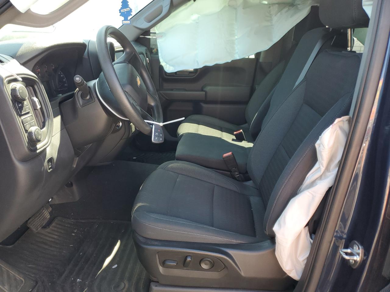2022 Chevrolet Silverado K1500 Custom VIN: 3GCPDBEK2NG575938 Lot: 65649485