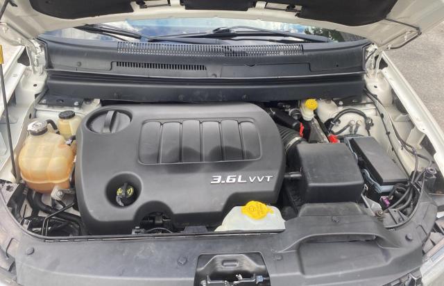 Parquets DODGE JOURNEY 2015 Biały