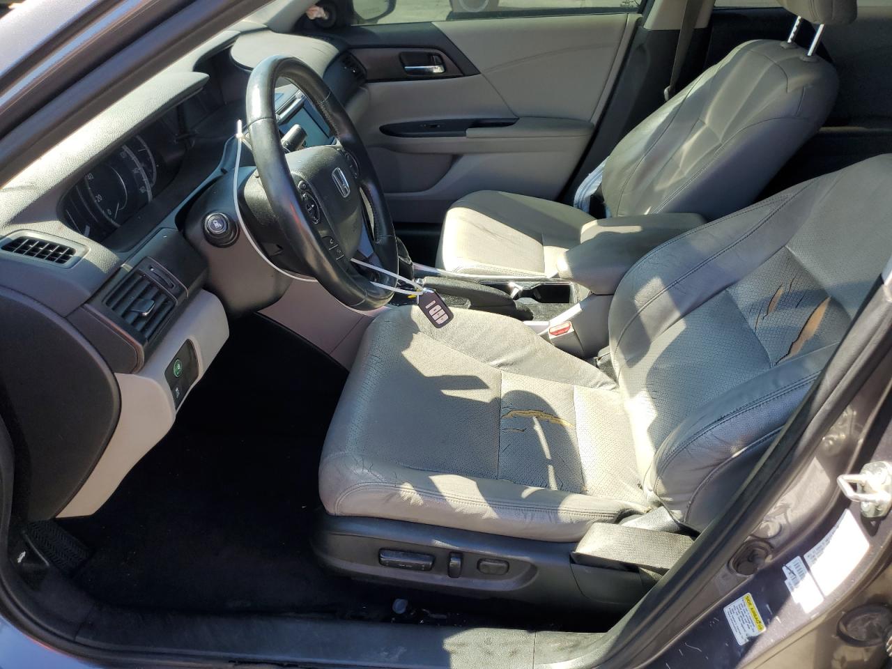2014 Honda Accord Exl VIN: 1HGCR3F88EA039911 Lot: 64888825